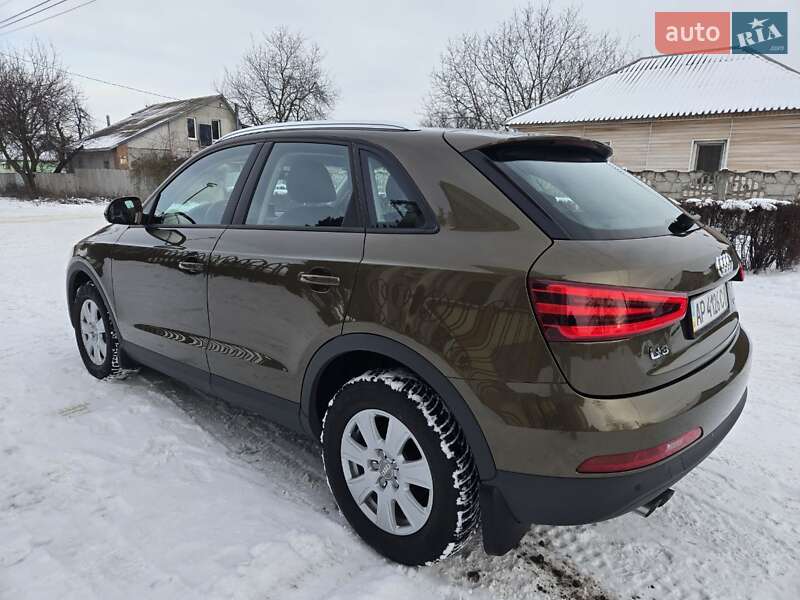 Внедорожник / Кроссовер Audi Q3 2012 в Каменском фото 4 Внедорожник / Кроссовер Audi Q3 2012 в Каменском