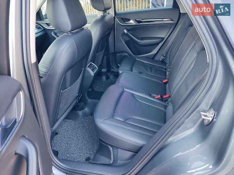 Внедорожник / Кроссовер Audi Q3 2014 в Бердичеве