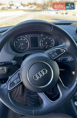 Внедорожник / Кроссовер Audi Q3 2018 в Львове