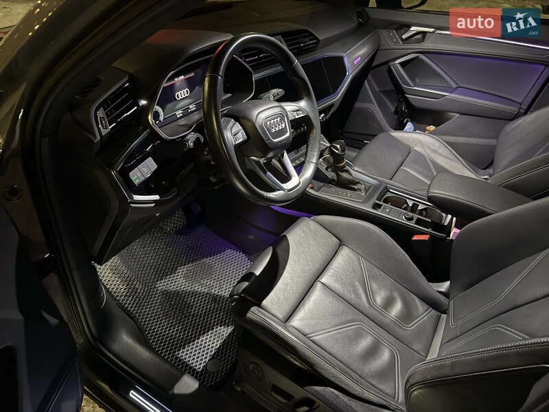 Внедорожник / Кроссовер Audi Q3 2021 в Киеве фото 20 Внедорожник / Кроссовер Audi Q3 2021 в Киеве