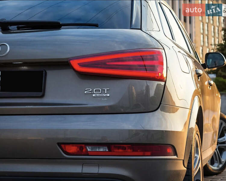 Внедорожник / Кроссовер Audi Q3 2014 в Львове