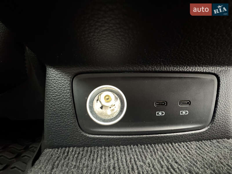 Внедорожник / Кроссовер Audi Q3 2019 в Лубнах