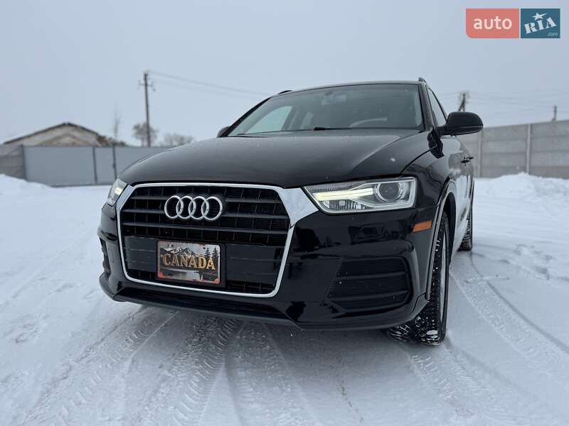 Позашляховик / Кросовер Audi Q3 2016 в Радивиліві