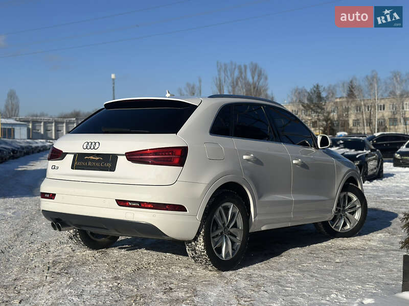 Позашляховик / Кросовер Audi Q3 2015 в Харкові