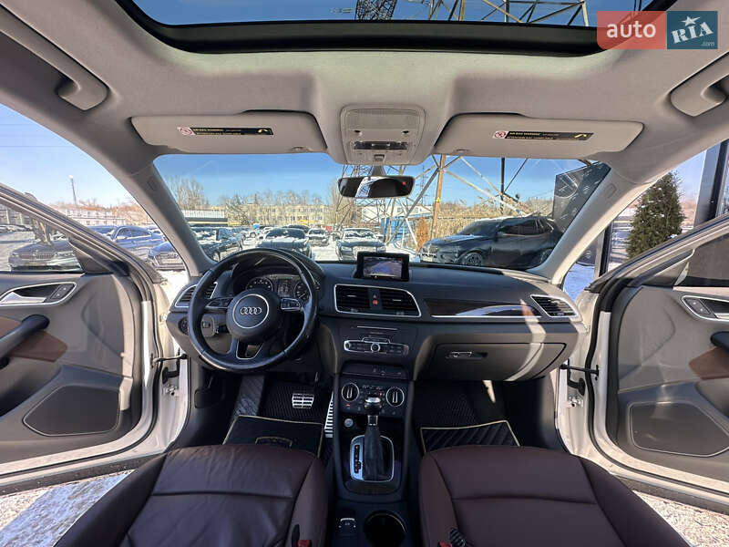 Позашляховик / Кросовер Audi Q3 2015 в Харкові