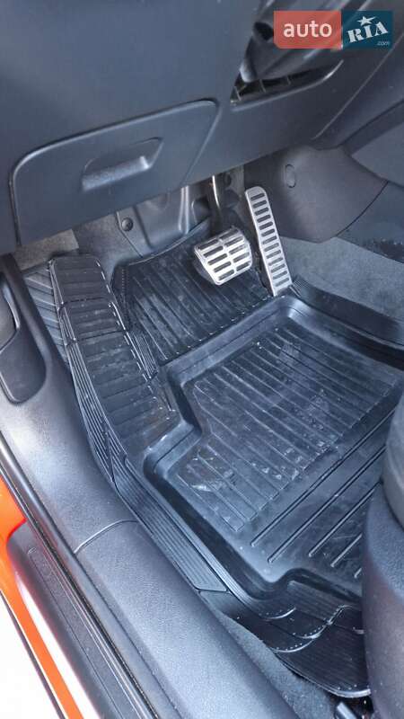 Внедорожник / Кроссовер Audi Q3 2016 в Николаеве