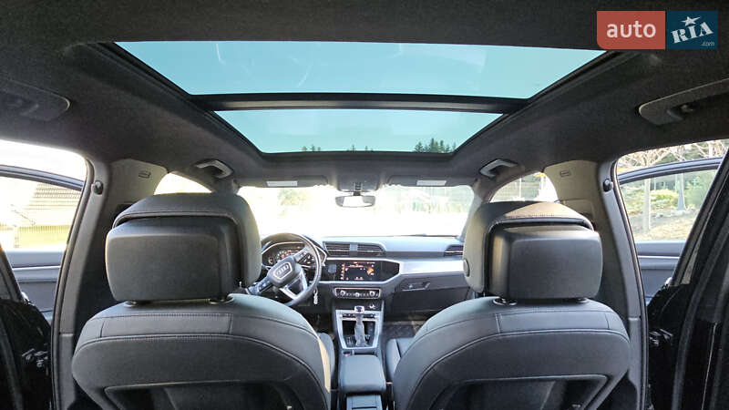 Позашляховик / Кросовер Audi Q3 2022 в Старому Самборі