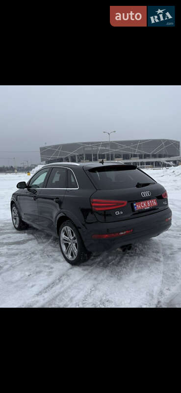 Позашляховик / Кросовер Audi Q3 2015 в Львові