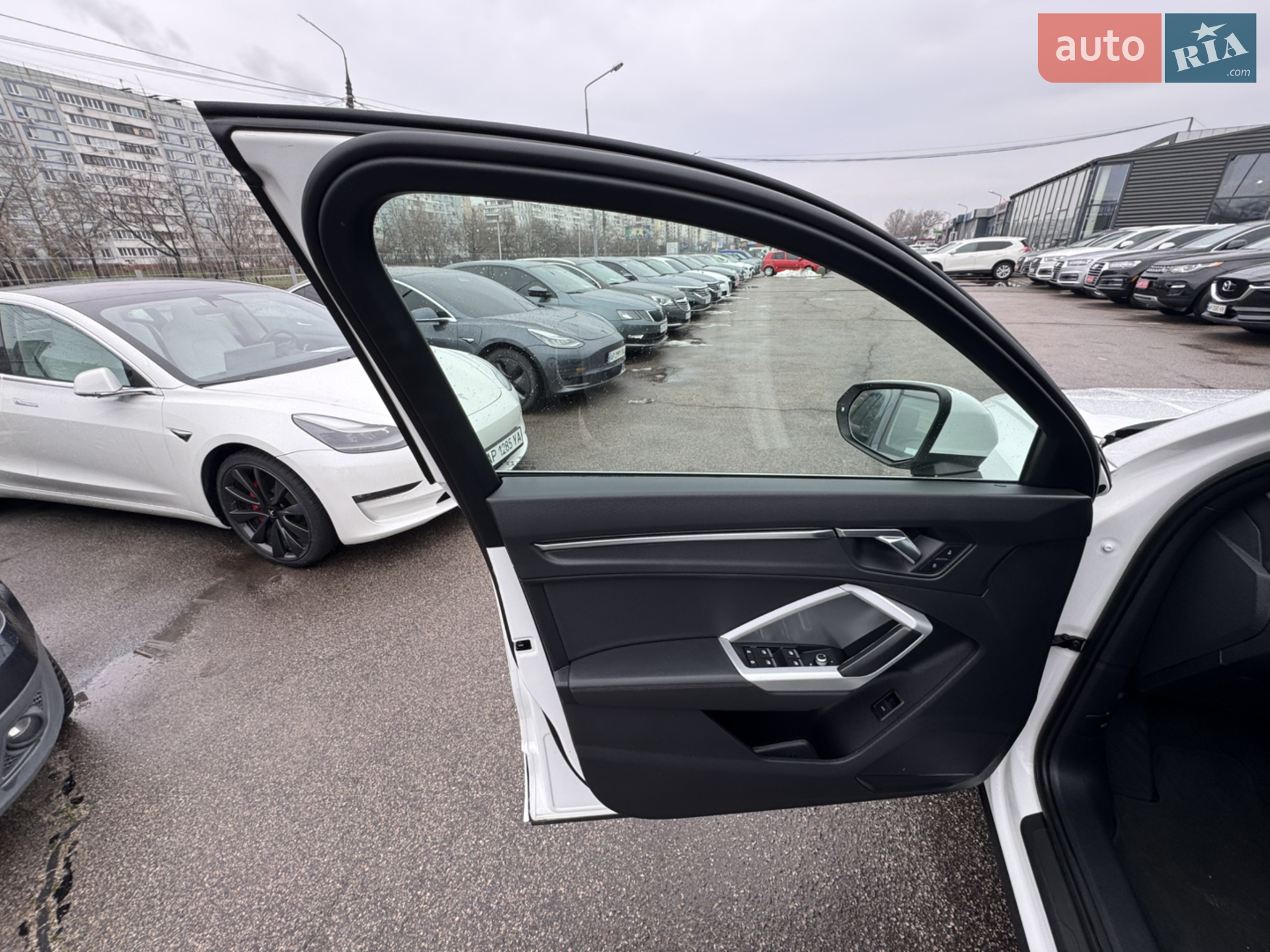 2021 Audi Q3 - мініатюра 48