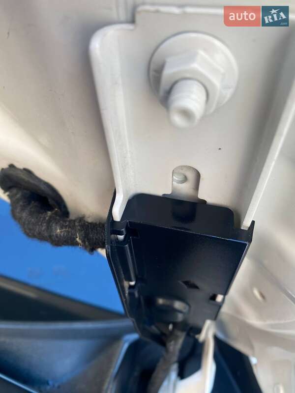 Позашляховик / Кросовер Audi Q3 2017 в Рівному фото 39 Позашляховик / Кросовер Audi Q3 2017 в Рівному