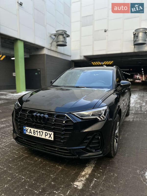 Позашляховик / Кросовер Audi Q3 2024 в Києві