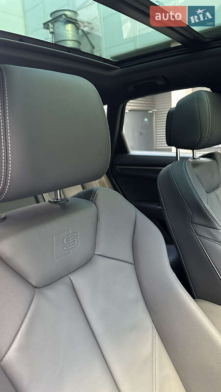 Позашляховик / Кросовер Audi Q3 2024 в Києві