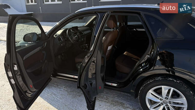 Позашляховик / Кросовер Audi Q3 2017 в Одесі