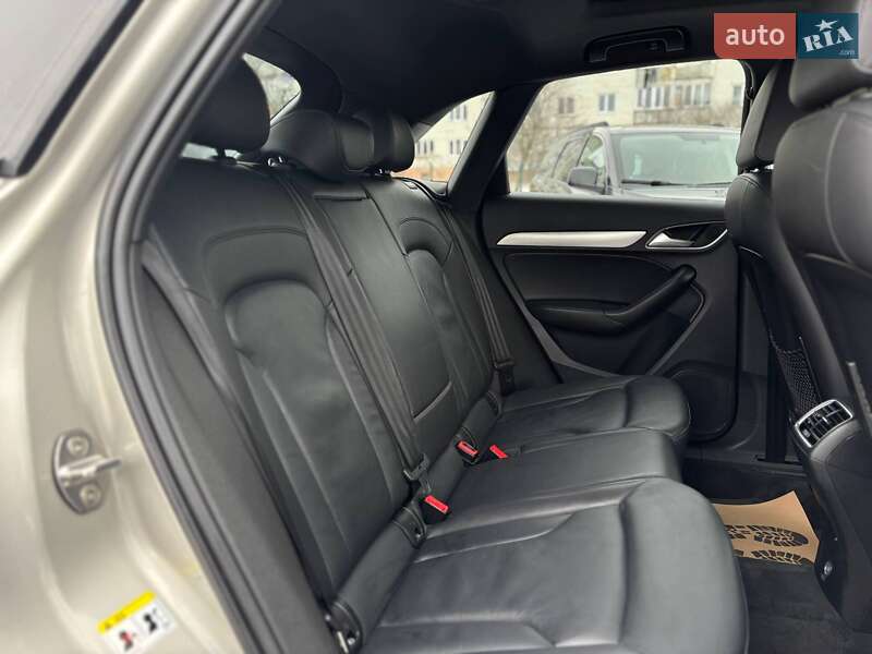 Внедорожник / Кроссовер Audi Q3 2016 в Стрые