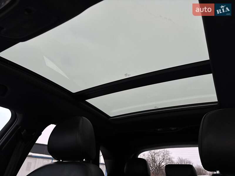 Внедорожник / Кроссовер Audi Q3 2016 в Стрые