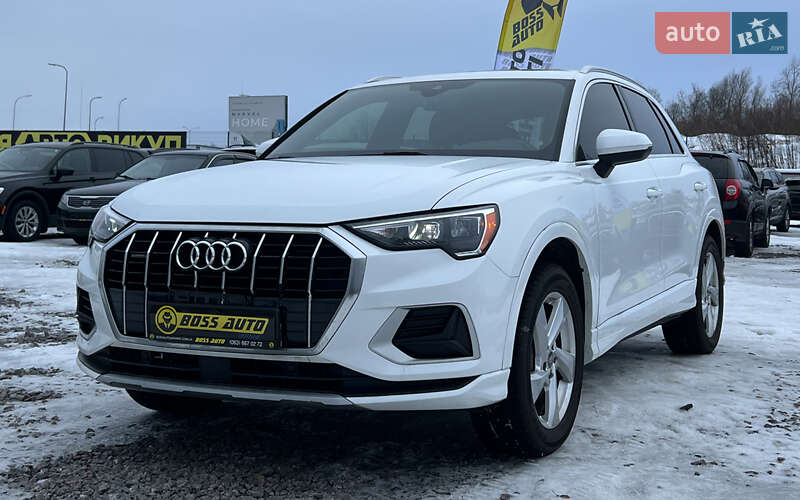 Внедорожник / Кроссовер Audi Q3 2019 в Львове