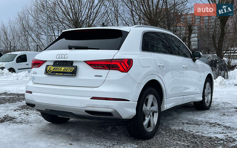 Внедорожник / Кроссовер Audi Q3 2019 в Львове