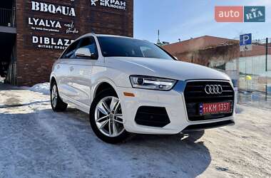 Внедорожник / Кроссовер Audi Q3 2017 в Киеве