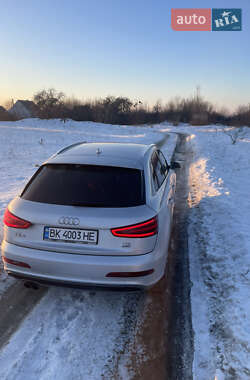 Внедорожник / Кроссовер Audi Q3 2013 в Ровно