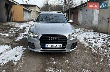 Внедорожник / Кроссовер Audi Q3 2015 в Днепре