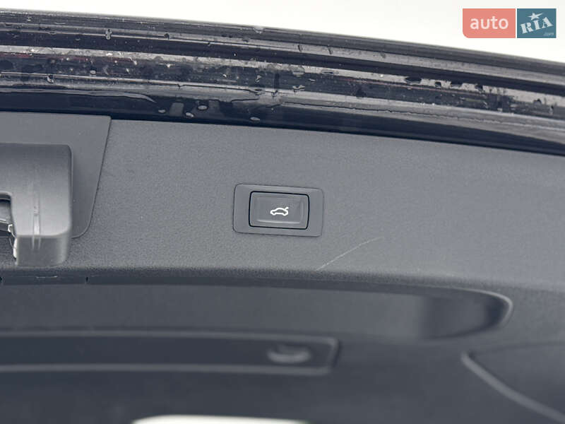 Позашляховик / Кросовер Audi Q3 2016 в Тернополі фото 36 Позашляховик / Кросовер Audi Q3 2016 в Тернополі