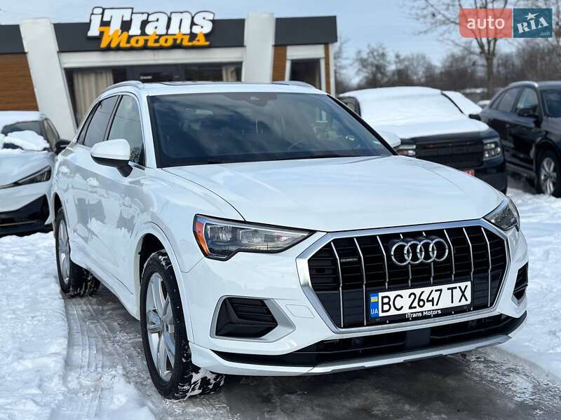 Позашляховик / Кросовер Audi Q3 2020 в Стрию