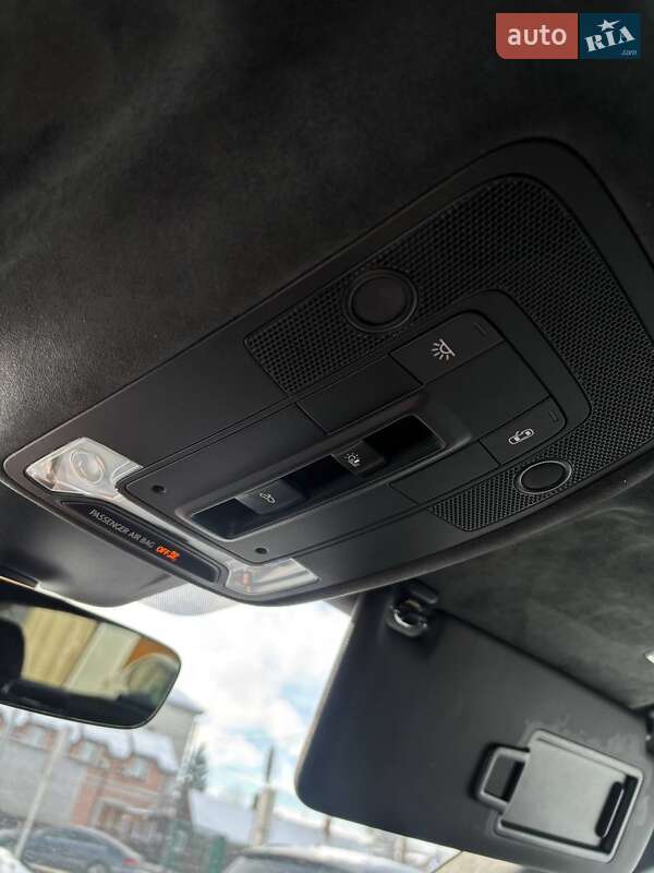 Позашляховик / Кросовер Audi Q3 2020 в Стрию