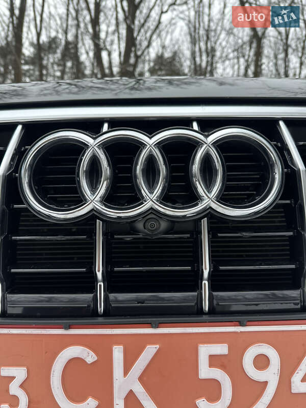 Позашляховик / Кросовер Audi Q3 2023 в Києві фото 23 Позашляховик / Кросовер Audi Q3 2023 в Києві