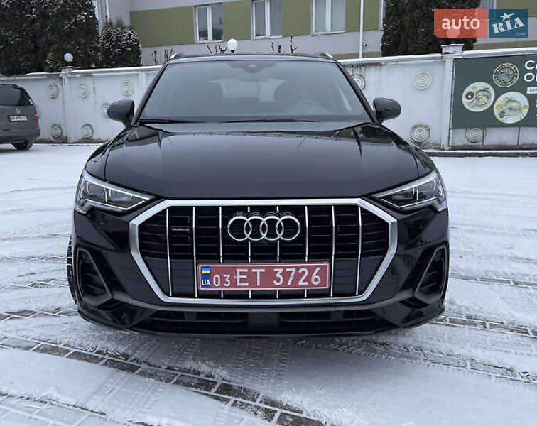 2019 Audi Q3, VIN WA1FECF36K1064078:plate — фото 1 (autoria)