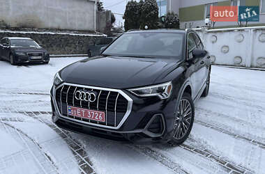 Позашляховик / Кросовер Audi Q3 2019 в Львові