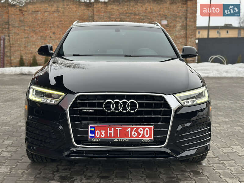 Позашляховик / Кросовер Audi Q3 2016 в Дубні