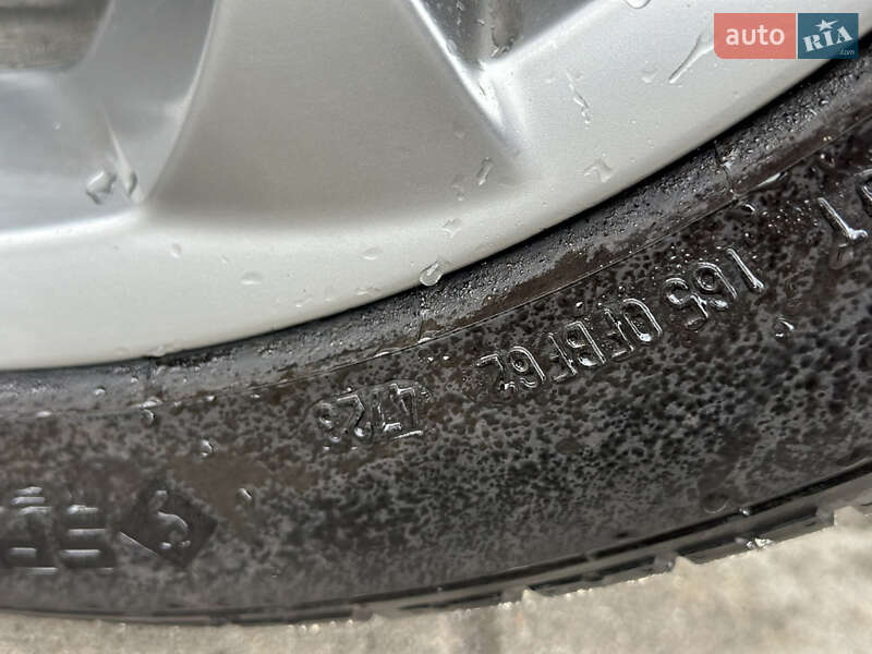 Позашляховик / Кросовер Audi Q3 2016 в Дубні