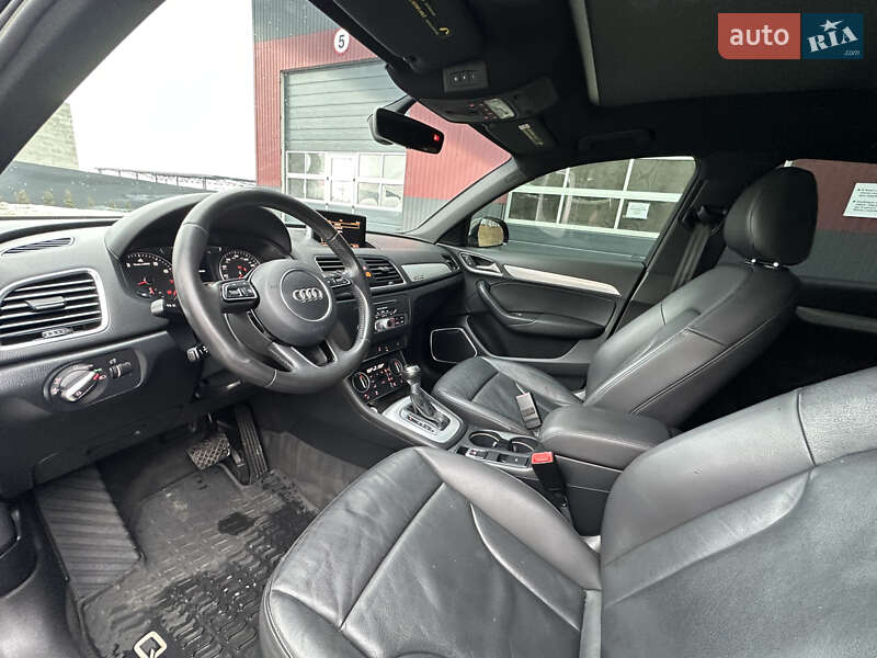 Позашляховик / Кросовер Audi Q3 2016 в Дубні