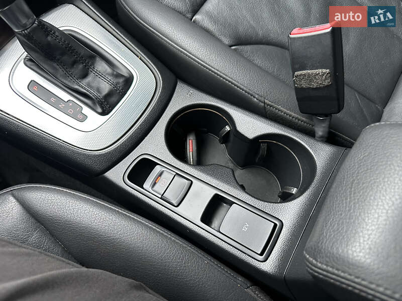 Позашляховик / Кросовер Audi Q3 2016 в Дубні