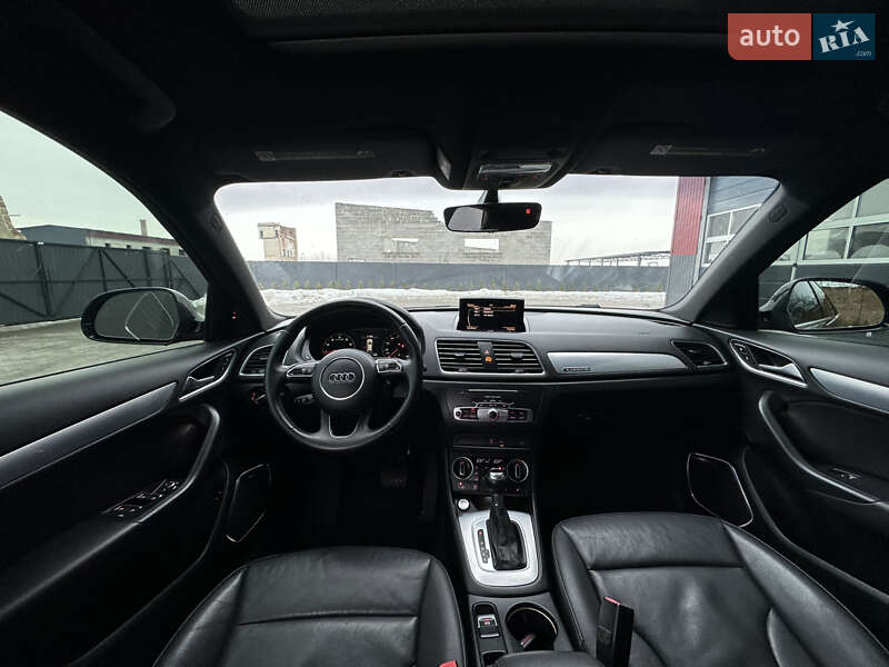 Позашляховик / Кросовер Audi Q3 2016 в Дубні