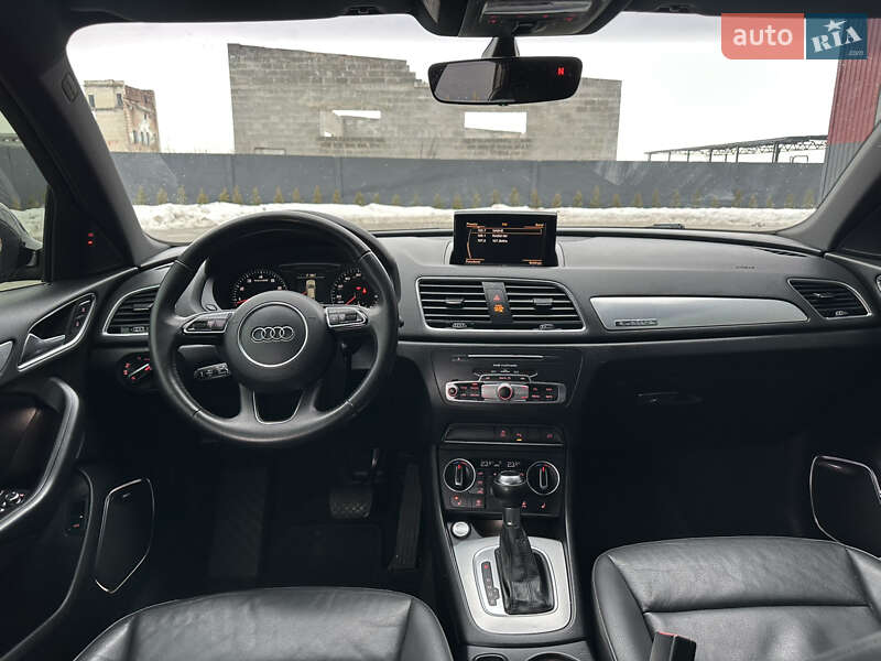 Позашляховик / Кросовер Audi Q3 2016 в Дубні