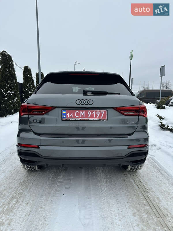 Позашляховик / Кросовер Audi Q3 2024 в Тернополі
