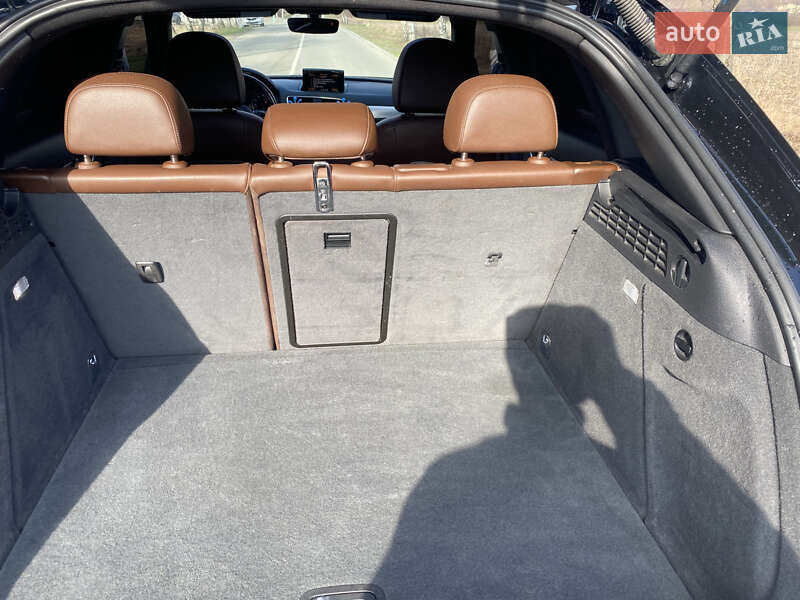 Позашляховик / Кросовер Audi Q3 2016 в Хусті