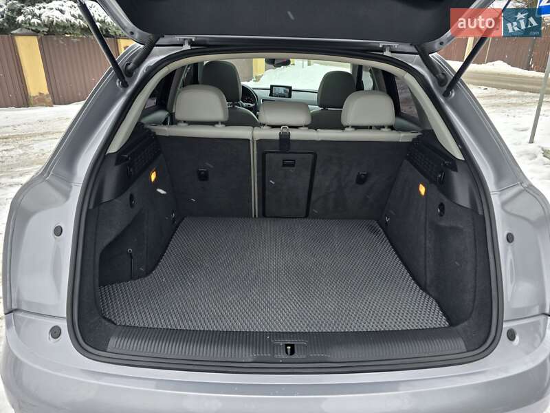 Позашляховик / Кросовер Audi Q3 2014 в Києві