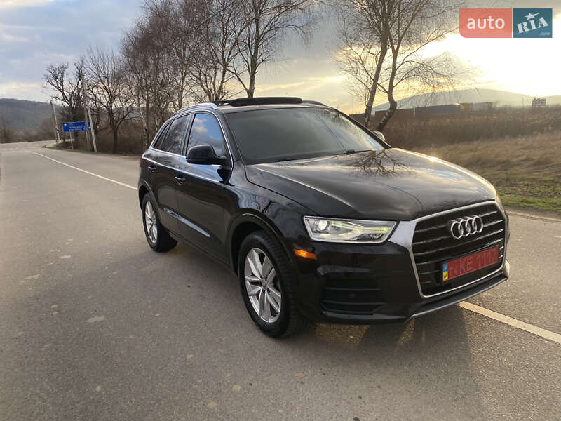 Позашляховик / Кросовер Audi Q3 2016 в Хусті