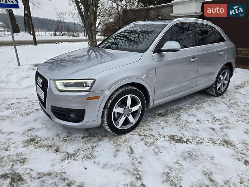Позашляховик / Кросовер Audi Q3 2014 в Києві