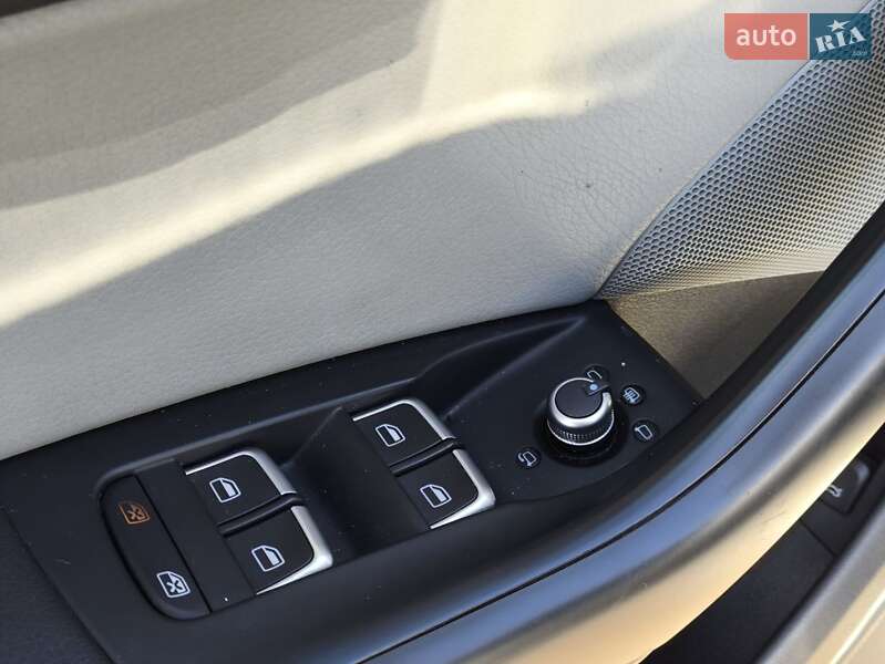 Позашляховик / Кросовер Audi Q3 2018 в Києві фото 15 Позашляховик / Кросовер Audi Q3 2018 в Києві