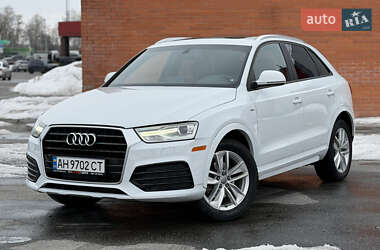 Внедорожник / Кроссовер Audi Q3 2017 в Киеве