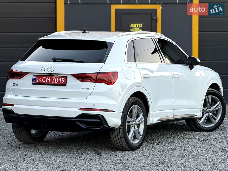 Внедорожник / Кроссовер Audi Q3 2020 в Львове