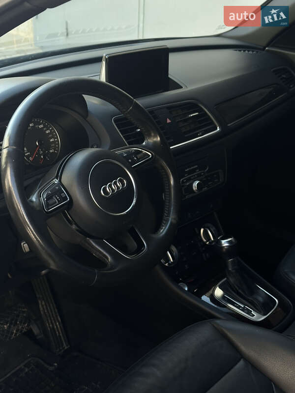 Позашляховик / Кросовер Audi Q3 2015 в Житомирі фото 5 Позашляховик / Кросовер Audi Q3 2015 в Житомирі