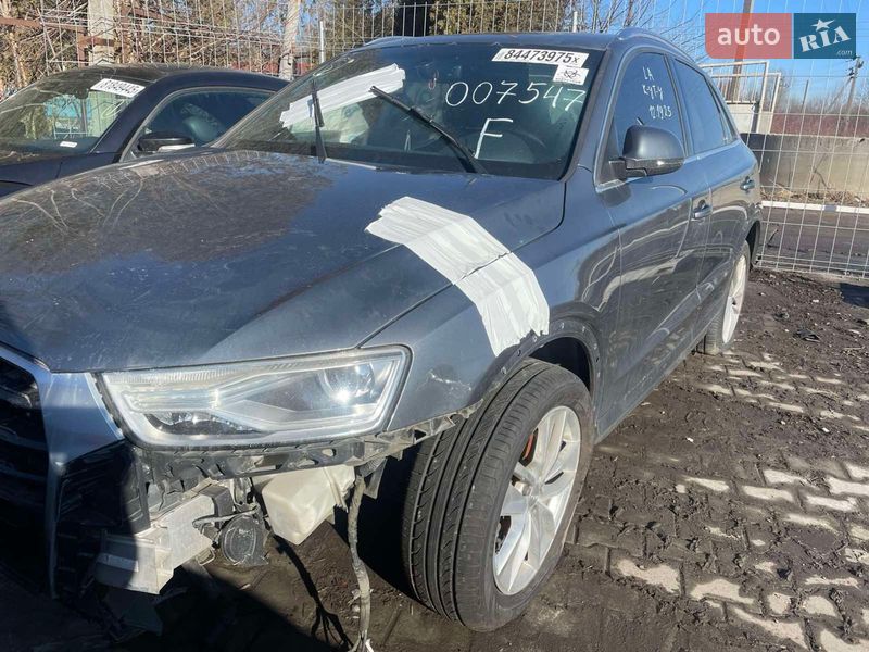 Внедорожник / Кроссовер Audi Q3 2016 в Львове