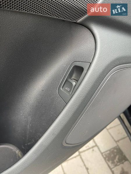 Позашляховик / Кросовер Audi Q3 2016 в Львові