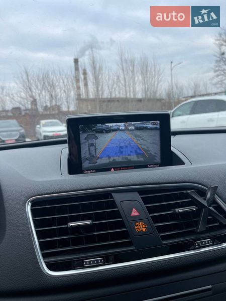 Позашляховик / Кросовер Audi Q3 2016 в Львові