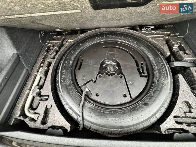 Позашляховик / Кросовер Audi Q3 2020 в Києві