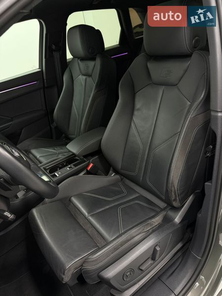 Позашляховик / Кросовер Audi Q3 2020 в Одесі